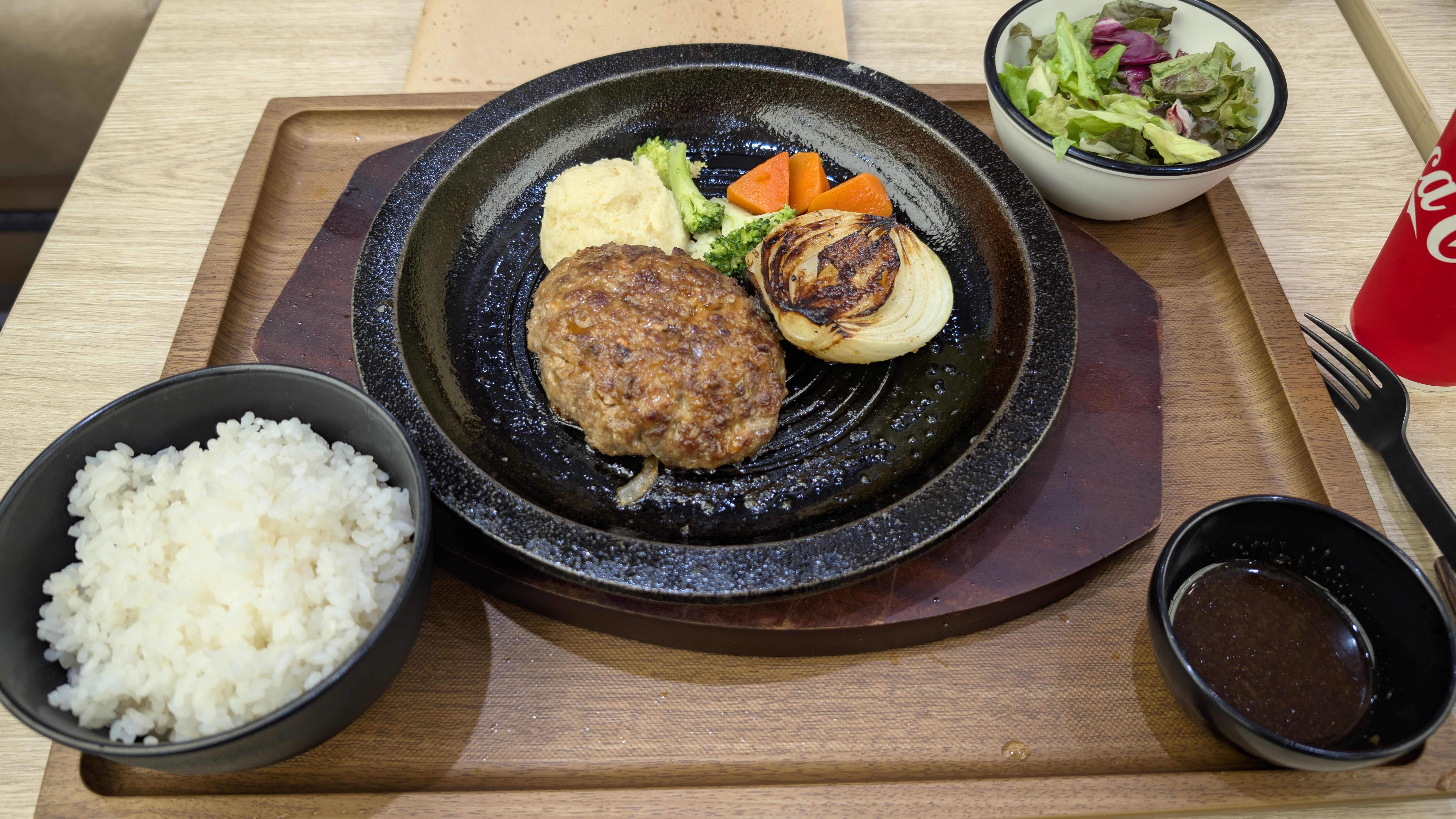 Feisch mit halber Zwiebel gebraten